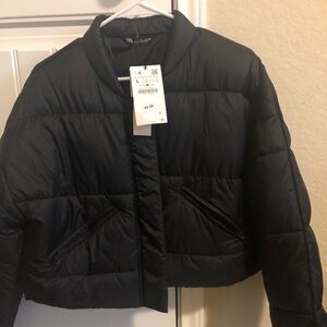 Zara new with tags cropped puffer jacket size large
